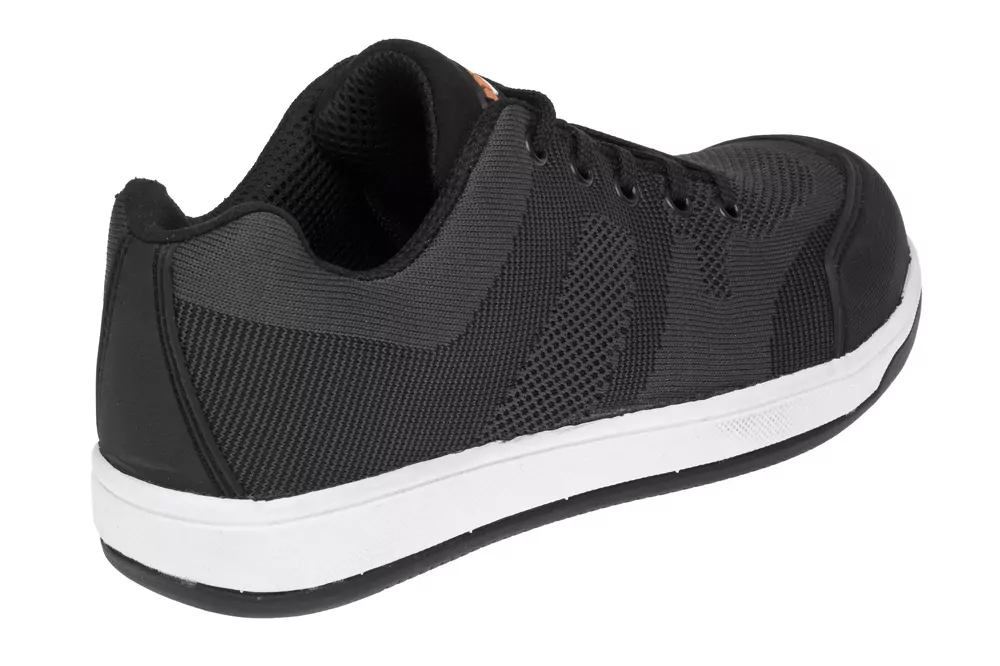 Polobotka BNN RUSSEL S1P Z61146-černé