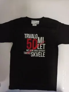 Tričko REKLAMNÍ černé, potisk střední 20-23cm,50let